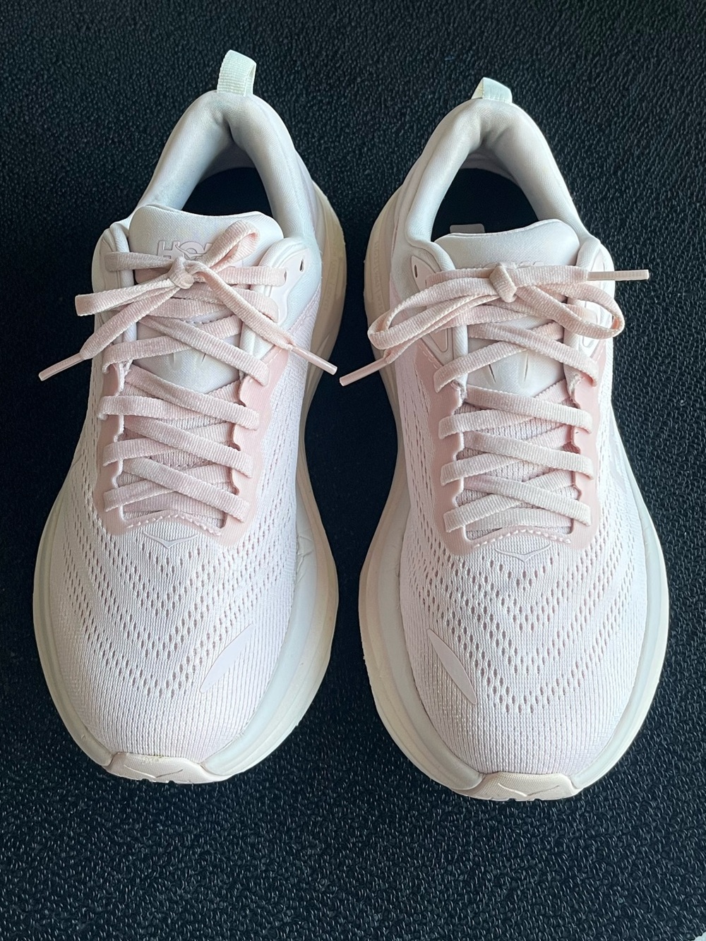 Hoka Bondi 8 - size 8.5